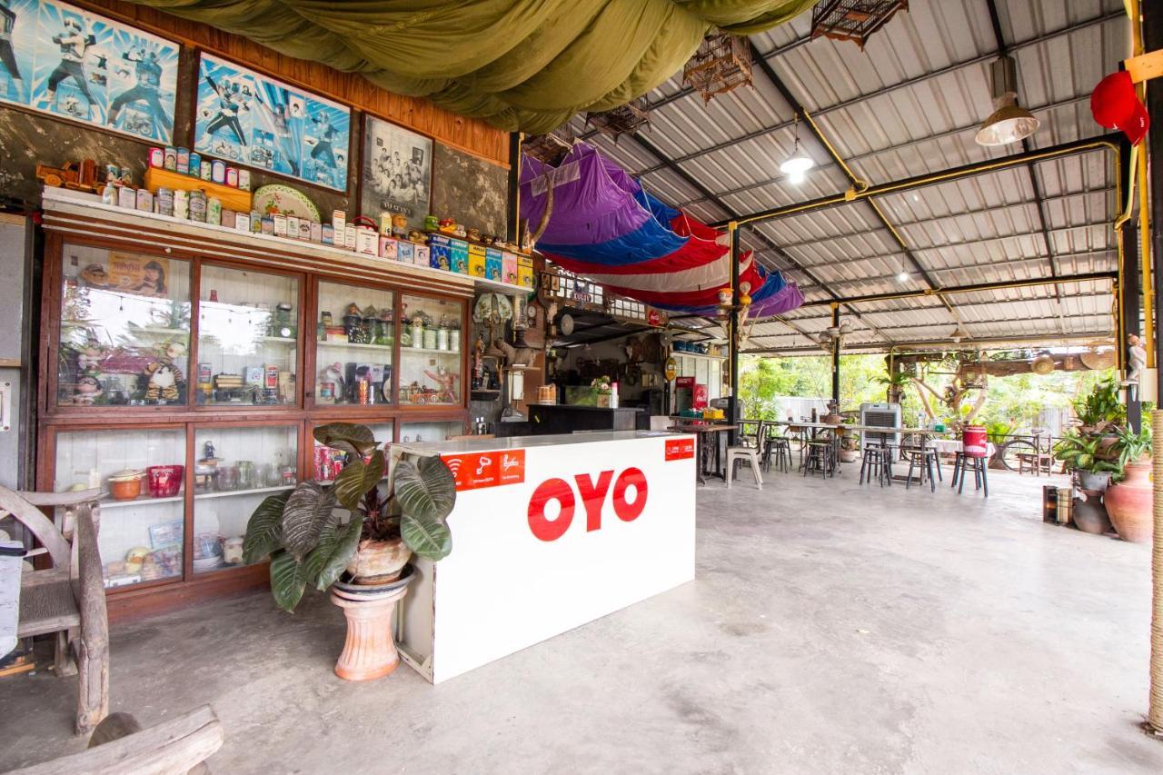 Oyo 999 Baan Pak Rom Ruen Hotel HHQ Exterior photo