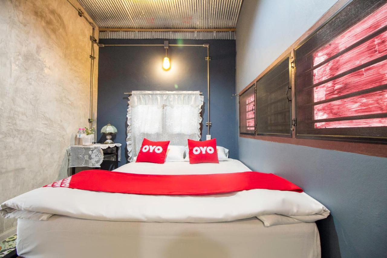 Oyo 999 Baan Pak Rom Ruen Hotel HHQ Exterior photo