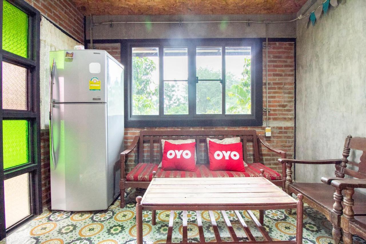 Oyo 999 Baan Pak Rom Ruen Hotel HHQ Exterior photo