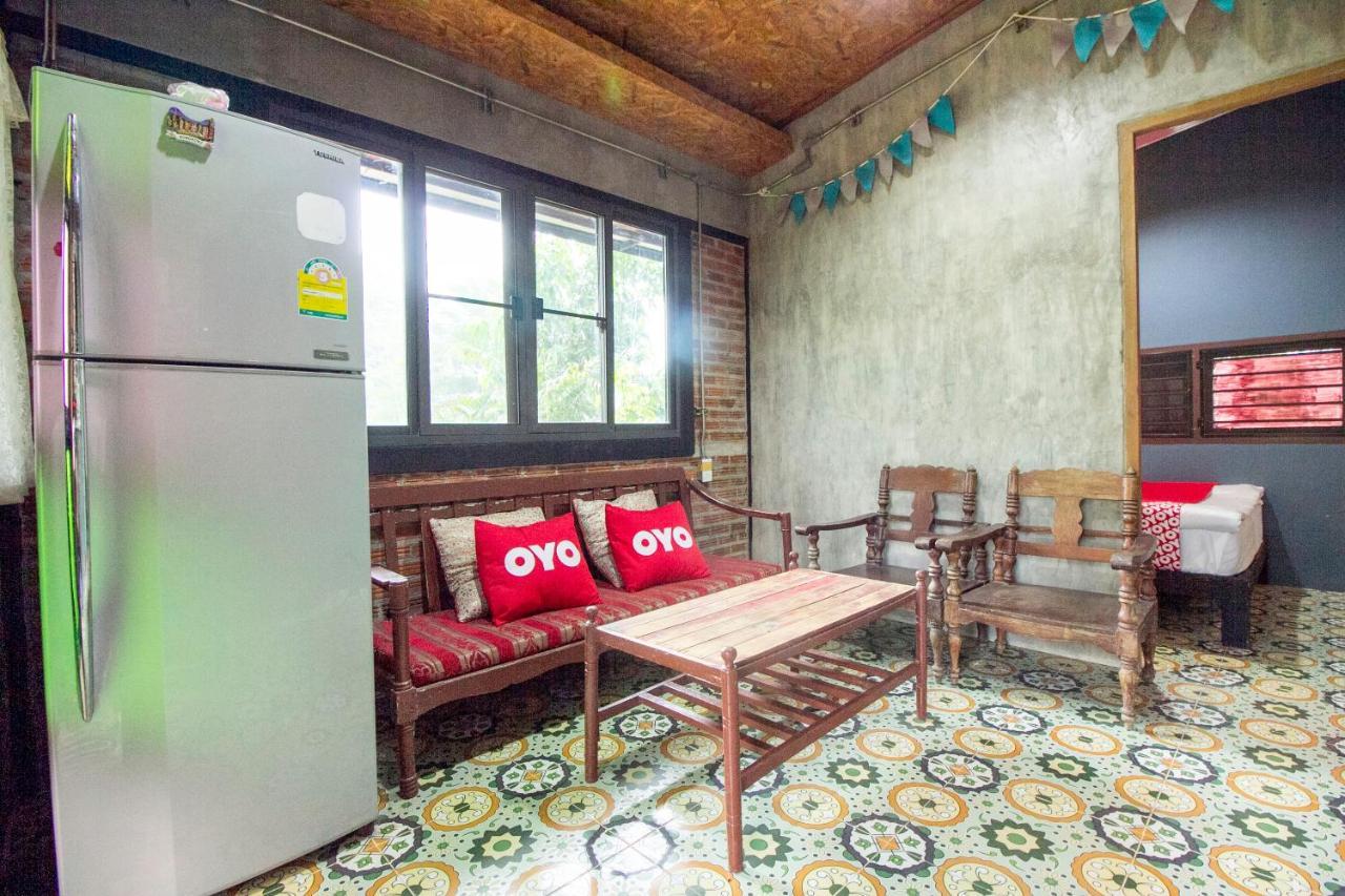 Oyo 999 Baan Pak Rom Ruen Hotel HHQ Exterior photo