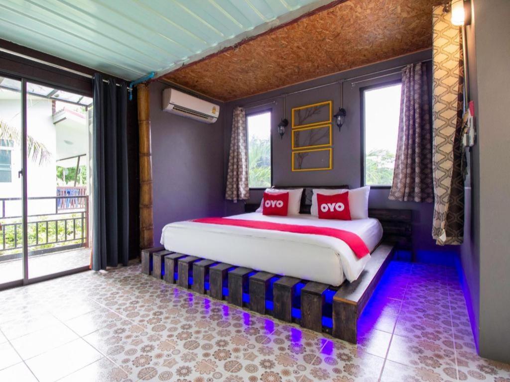 Oyo 999 Baan Pak Rom Ruen Hotel HHQ Exterior photo