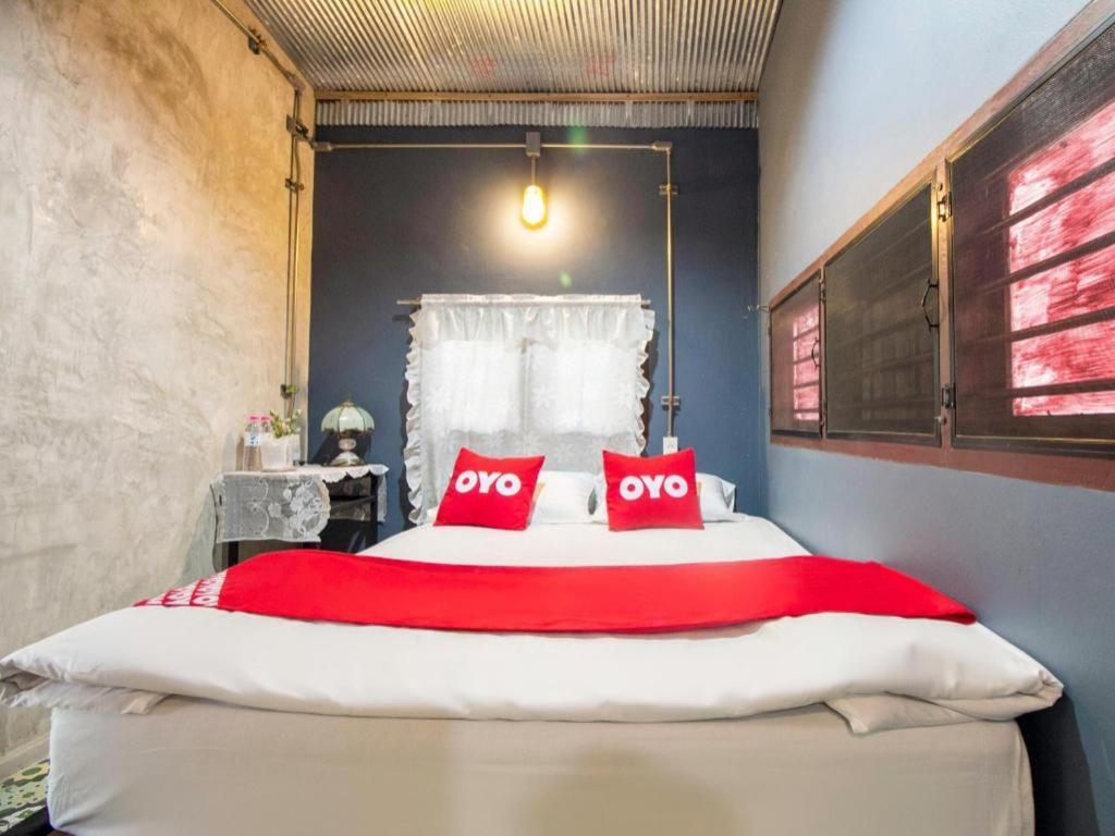 Oyo 999 Baan Pak Rom Ruen Hotel HHQ Exterior photo