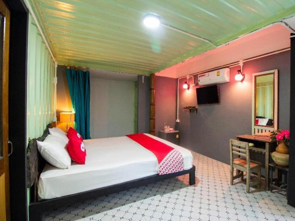 Oyo 999 Baan Pak Rom Ruen Hotel HHQ Exterior photo
