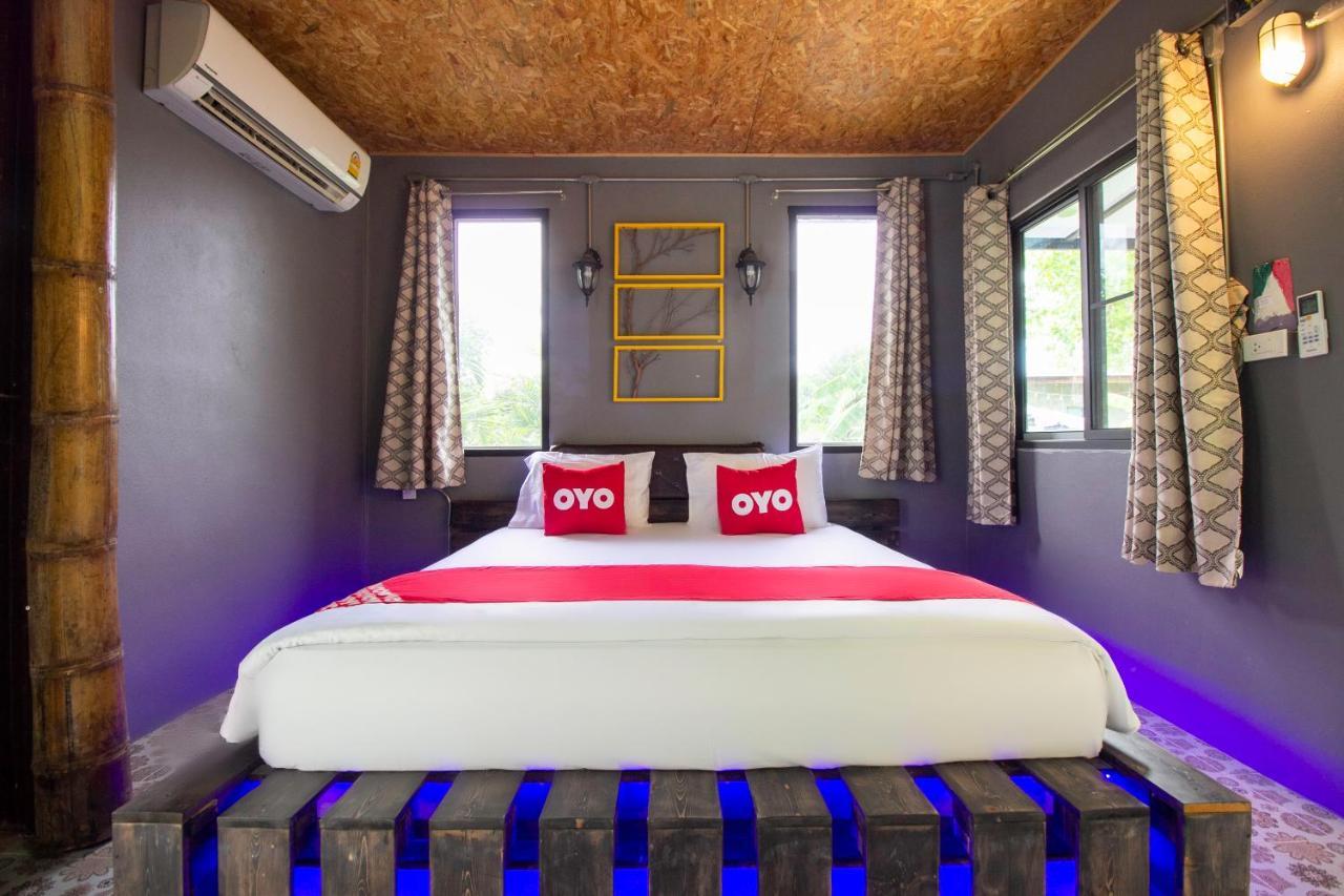 Oyo 999 Baan Pak Rom Ruen Hotel HHQ Exterior photo